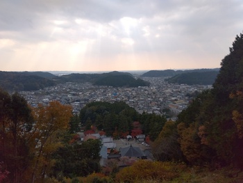 昨日TVで紹介していた光明寺へ