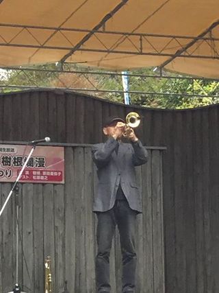 全国だんごまつり（法多山）でソロ演奏