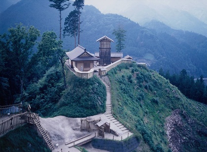 高根城跡