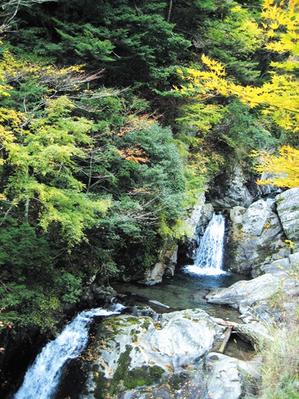 白倉峡