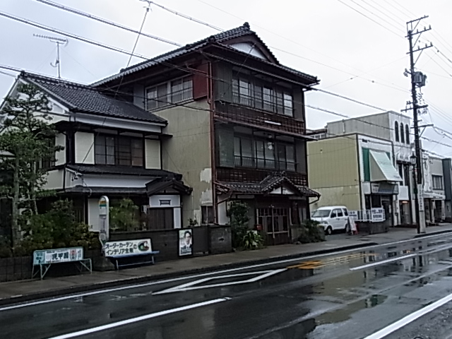 三階建て御宿