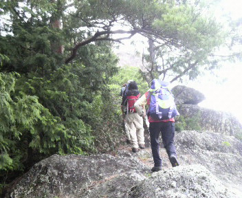 しし岩（獅子岩）から愛知県民の森へ