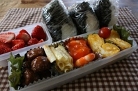 部活弁当　１９ 2010/05/08 07:59:38