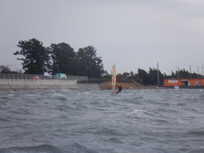 １／２７(水) 北西強風！ 浜名湖 村櫛海岸！