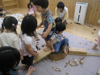 fukumuku「木のあそびもの」教室