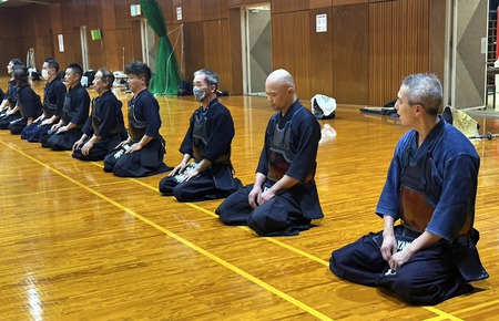 木曜稽古（有玉体育館）