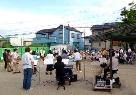 志都呂団地で　第１７回 ふれあいコンサートが行われました