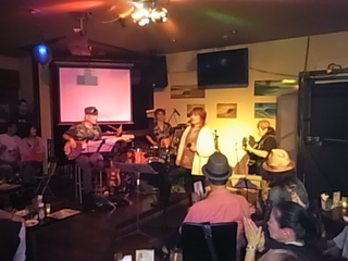 Live！　ライブ！　らいぶ！