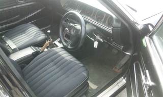 日産　ローレル　HC130