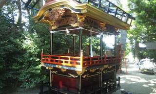掛塚寿組　屋台組み立て