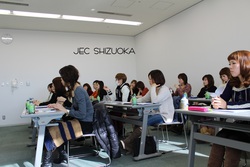 美容師免許をお持ちの方へ