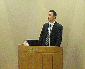 阿部卓也県議会議員、講演