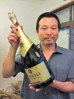 HENKELL差し入れ！